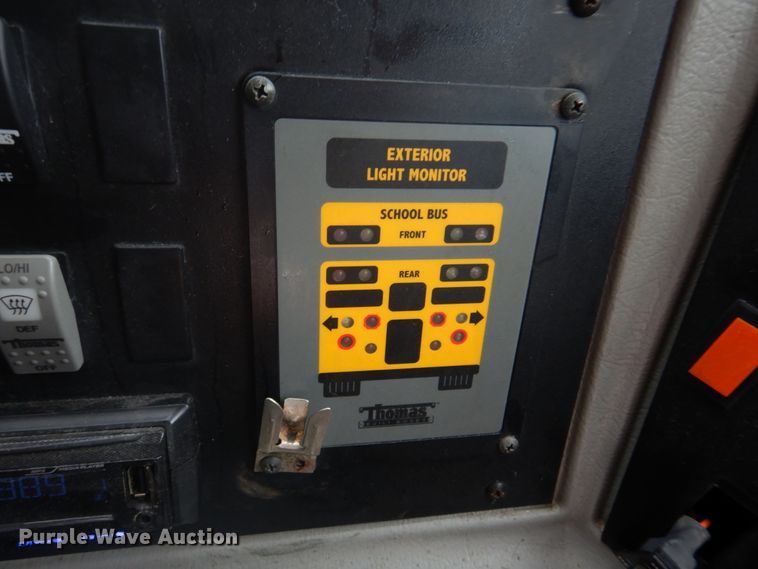 image for item DH8122 2002 Freightliner  Thomas Built school bus