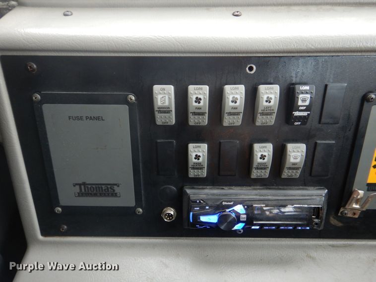 image for item DH8122 2002 Freightliner  Thomas Built school bus