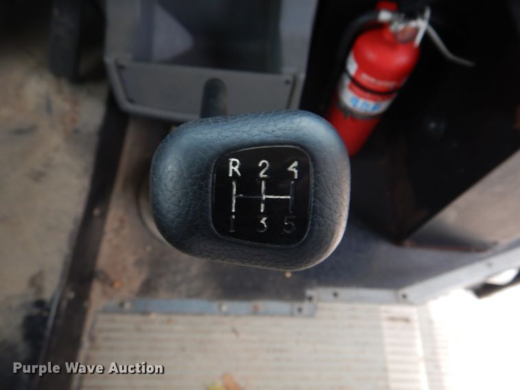 image for item DH8122 2002 Freightliner  Thomas Built school bus