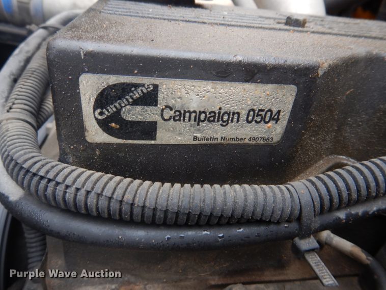 image for item DH8122 2002 Freightliner  Thomas Built school bus