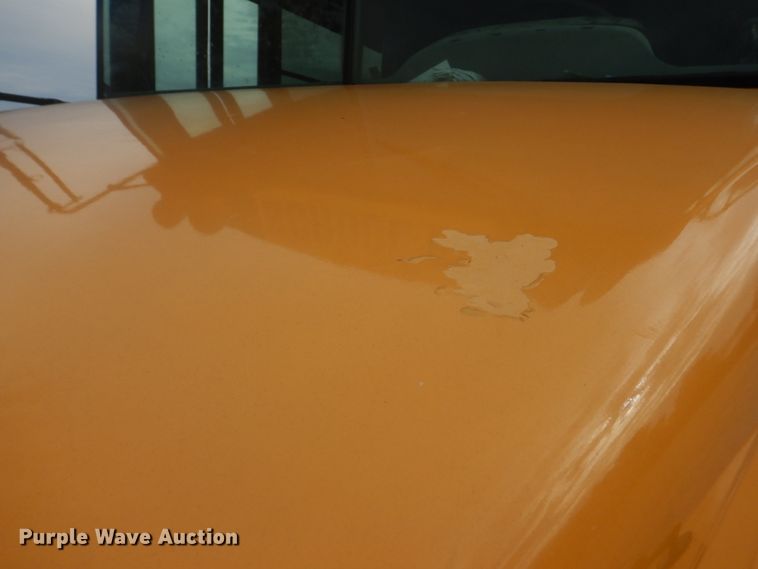 image for item DH8123 2003 Freightliner  Thomas Built school bus