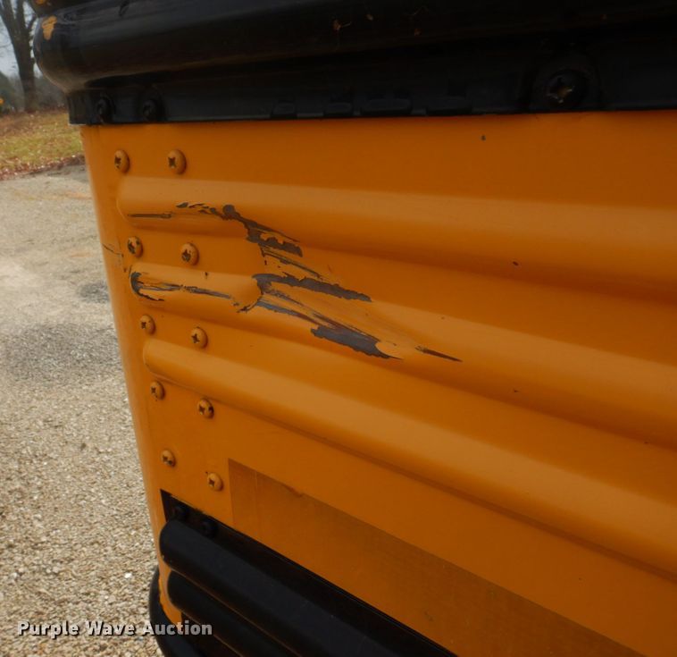 image for item DH8123 2003 Freightliner  Thomas Built school bus