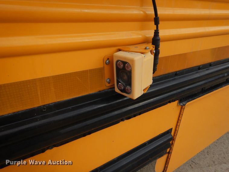 image for item DH8123 2003 Freightliner  Thomas Built school bus