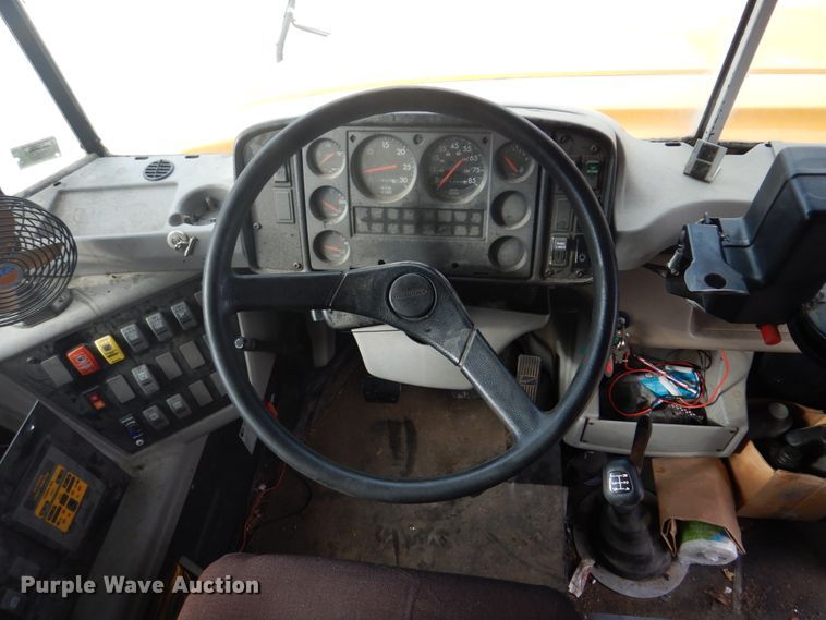 image for item DH8123 2003 Freightliner  Thomas Built school bus