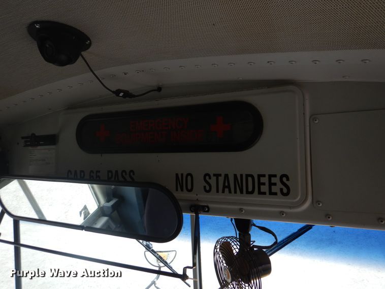 image for item DH8123 2003 Freightliner  Thomas Built school bus