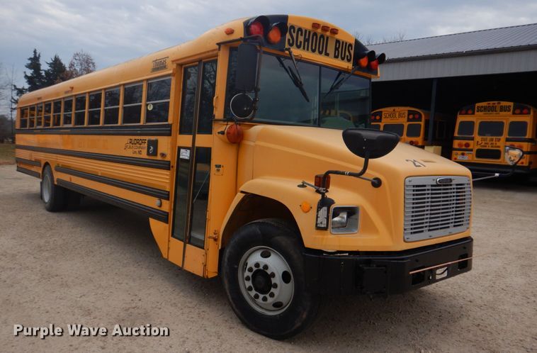 image for item DH8124 2003 Freightliner  Thomas Built school bus