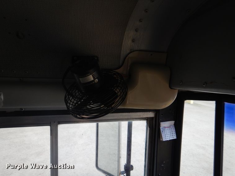 image for item DH8124 2003 Freightliner  Thomas Built school bus