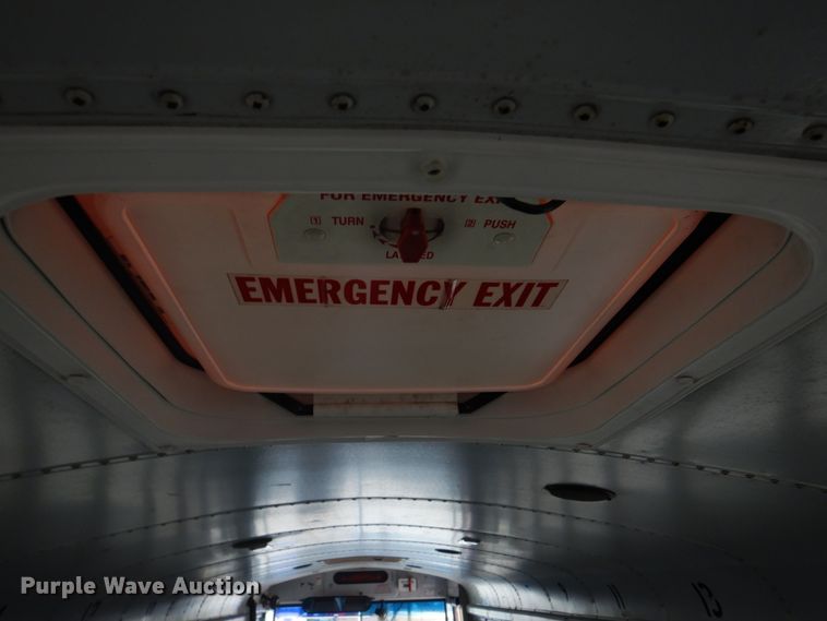 image for item DH8124 2003 Freightliner  Thomas Built school bus