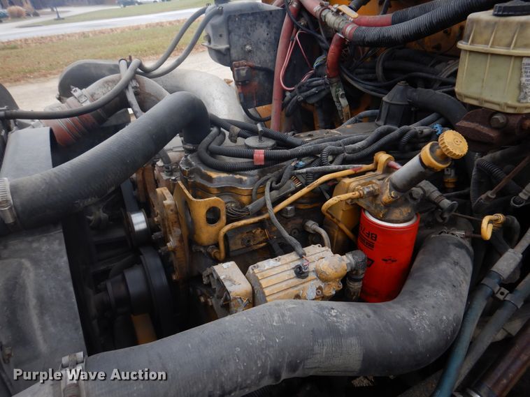 image for item DH8124 2003 Freightliner  Thomas Built school bus