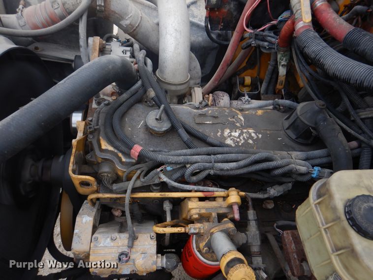 image for item DH8124 2003 Freightliner  Thomas Built school bus