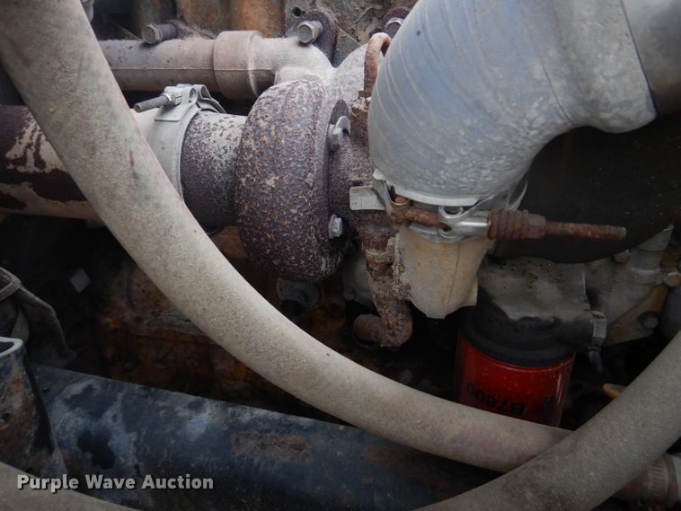 image for item DH8124 2003 Freightliner  Thomas Built school bus