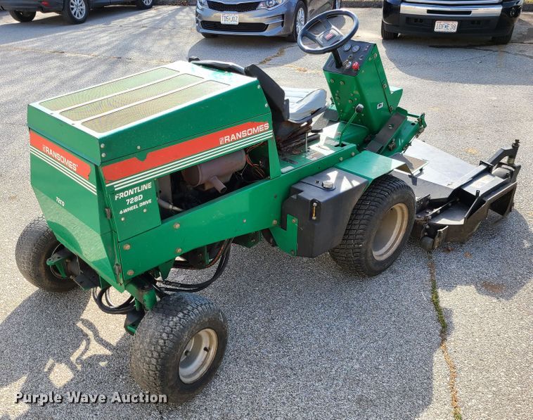 image for item DJ1544 Ransomes Frontline 728D  lawn mower