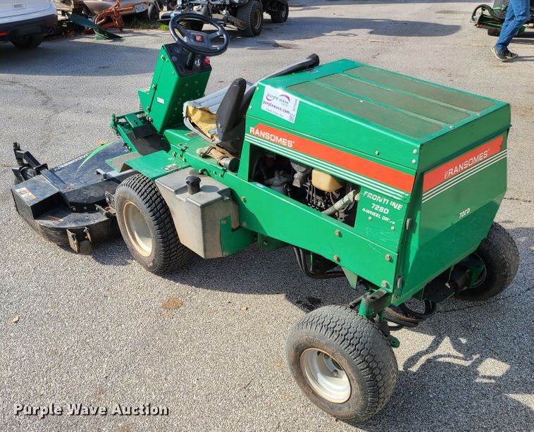 image for item DJ1544 Ransomes Frontline 728D  lawn mower