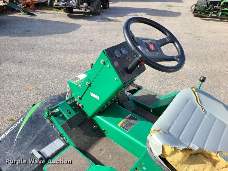 image for item DJ1544 Ransomes Frontline 728D  lawn mower