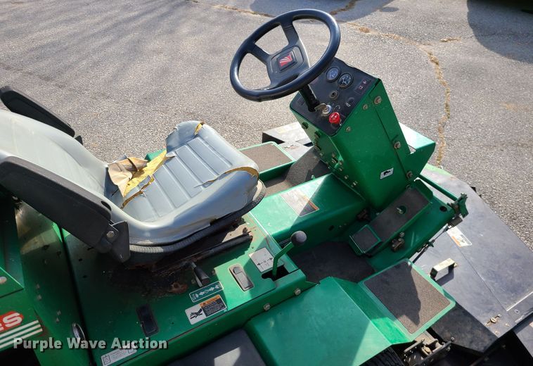 image for item DJ1544 Ransomes Frontline 728D  lawn mower