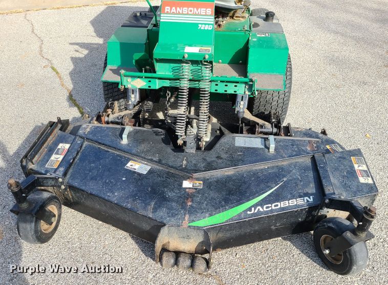 image for item DJ1544 Ransomes Frontline 728D  lawn mower