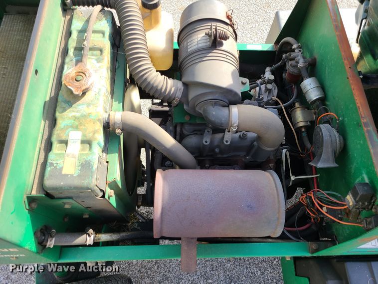 image for item DJ1544 Ransomes Frontline 728D  lawn mower