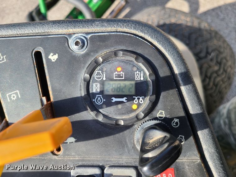 image for item DJ1545 John Deere 7500  reel mower