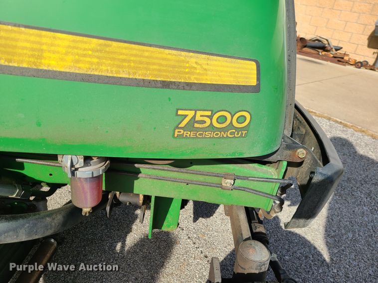 image for item DJ1545 John Deere 7500  reel mower