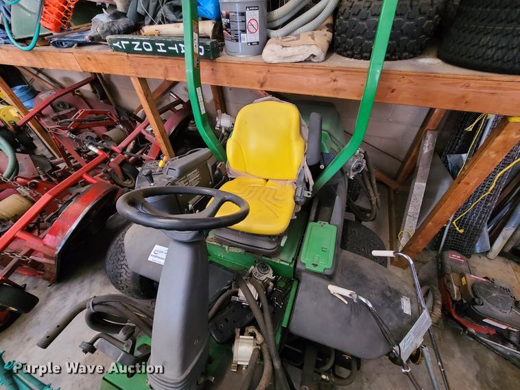 image for item DJ1546 John Deere 7500  reel mower