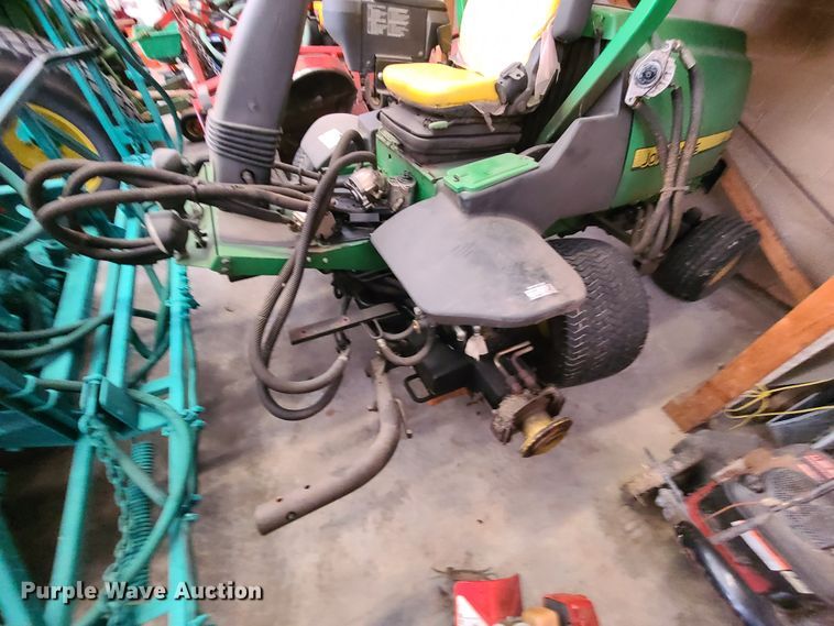 image for item DJ1546 John Deere 7500  reel mower