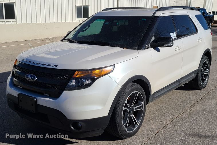 image for item DJ1568 2015 Ford Explorer  SUV