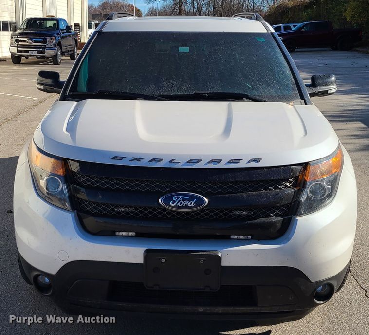 image for item DJ1568 2015 Ford Explorer  SUV