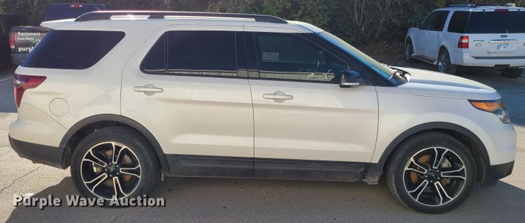 image for item DJ1568 2015 Ford Explorer  SUV