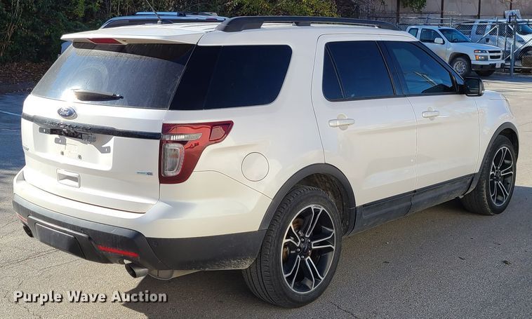 image for item DJ1568 2015 Ford Explorer  SUV