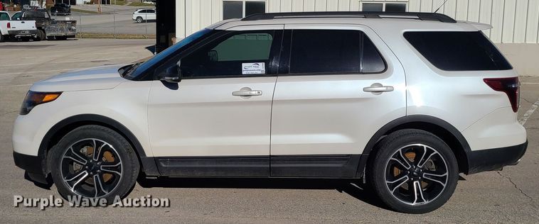 image for item DJ1568 2015 Ford Explorer  SUV