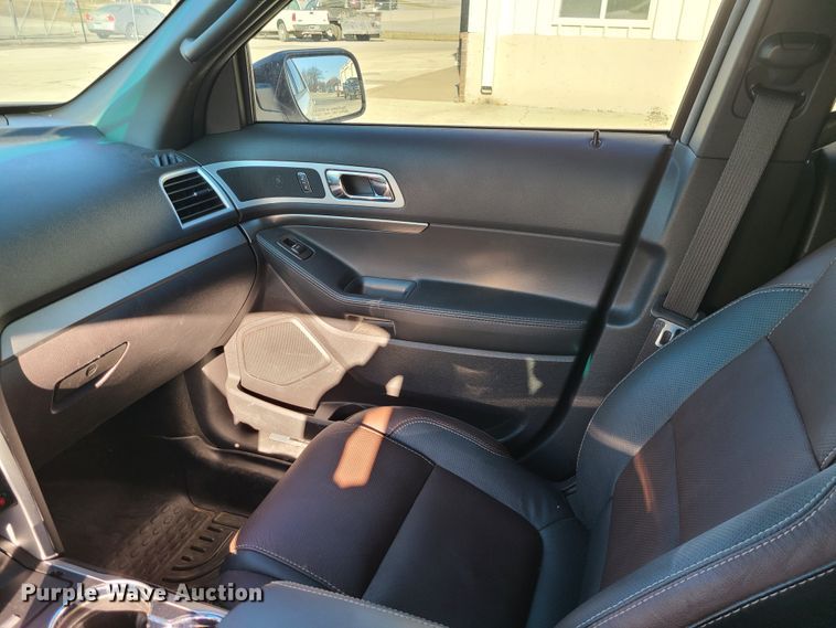 image for item DJ1568 2015 Ford Explorer  SUV