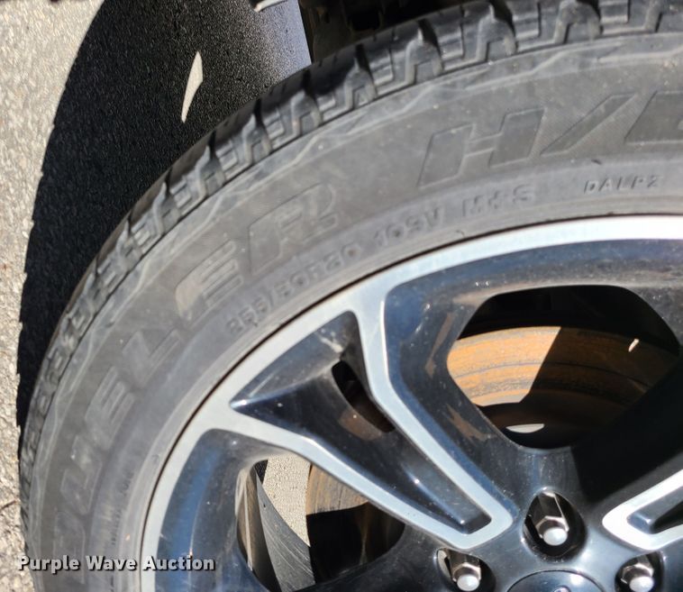 image for item DJ1568 2015 Ford Explorer  SUV