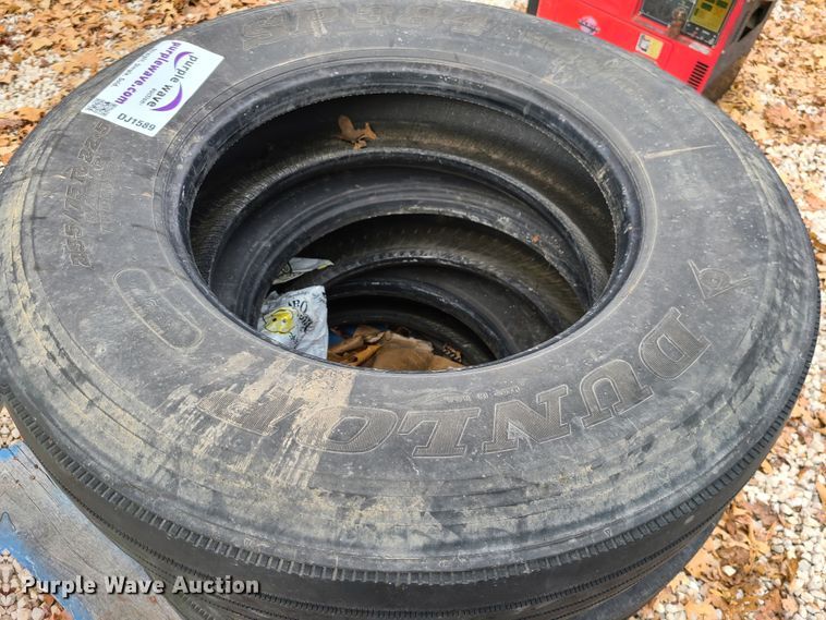 image for item DJ1589 (3) 295/75R22.5 tires