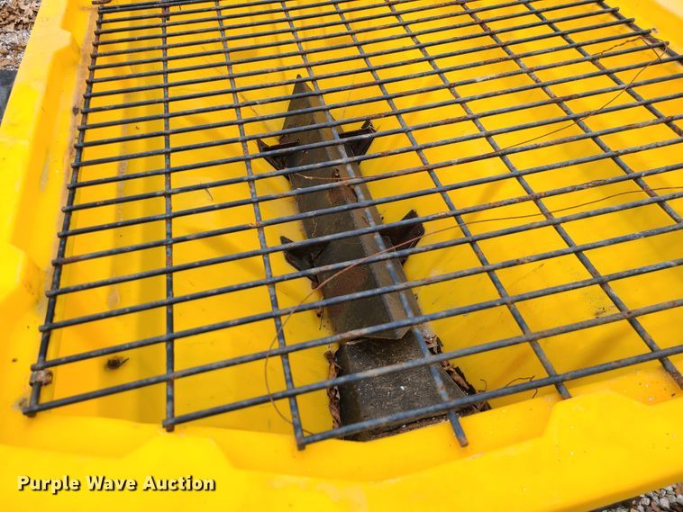 image for item DJ1594 SnowEx V-Maxx 8500  spreader