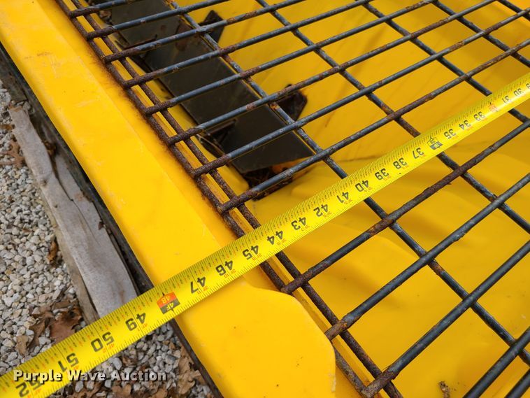 image for item DJ1594 SnowEx V-Maxx 8500  spreader