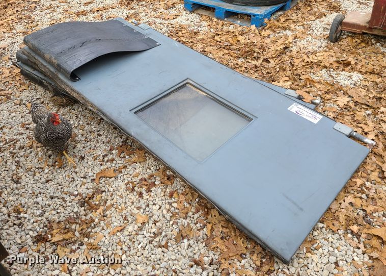 image for item DJ1595 (2) walk-in freezer/cooler doors