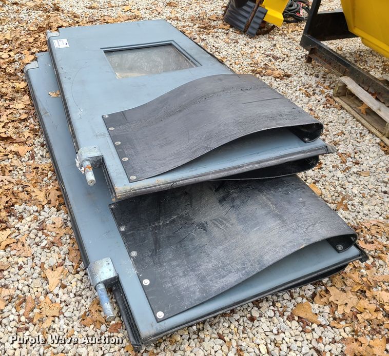 image for item DJ1595 (2) walk-in freezer/cooler doors