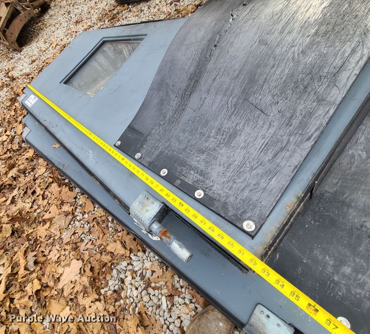 image for item DJ1595 (2) walk-in freezer/cooler doors