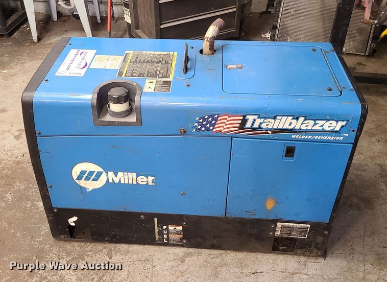 image for item DJ1606 Miller Trailblazer 302  welder/generator