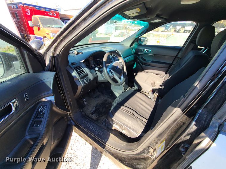 image for item DJ1611 2015 Ford Explorer Police Interceptor  SUV