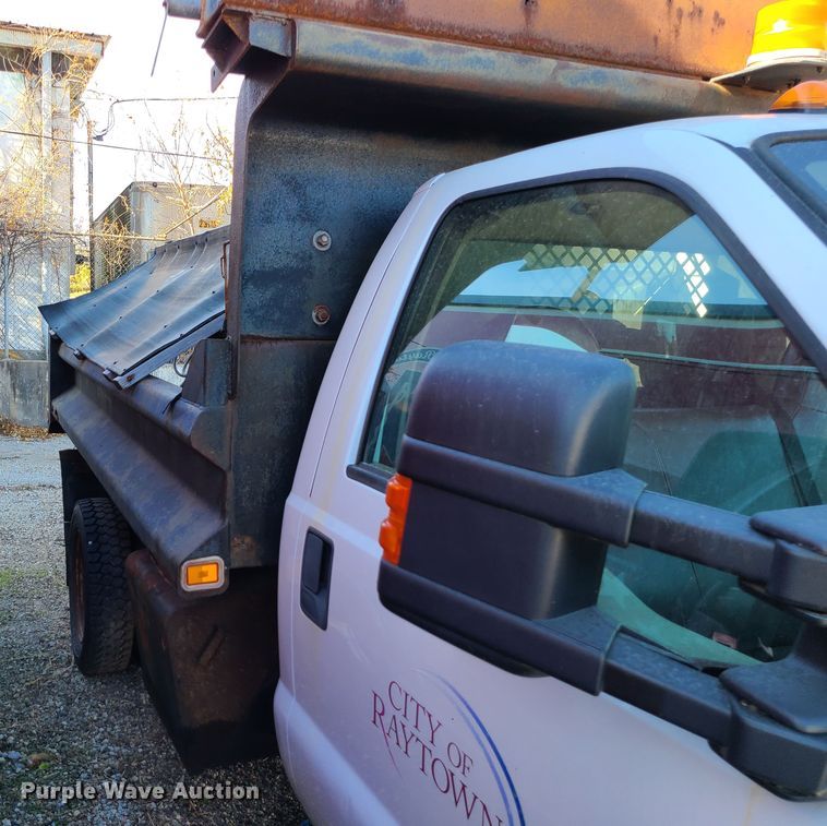 image for item DJ1612 2009 Ford F550 Super Duty  dump truck