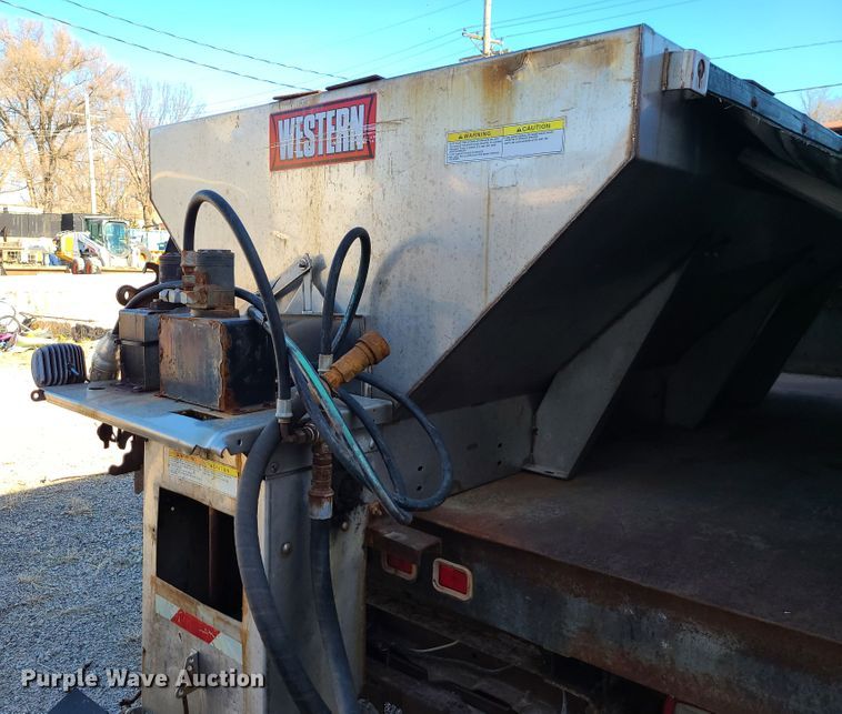 image for item DJ1612 2009 Ford F550 Super Duty  dump truck