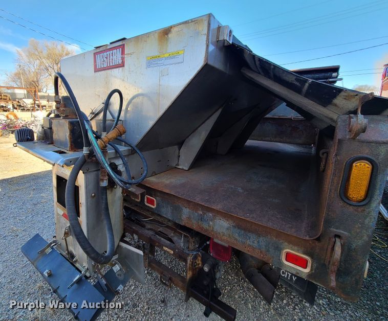 image for item DJ1612 2009 Ford F550 Super Duty  dump truck