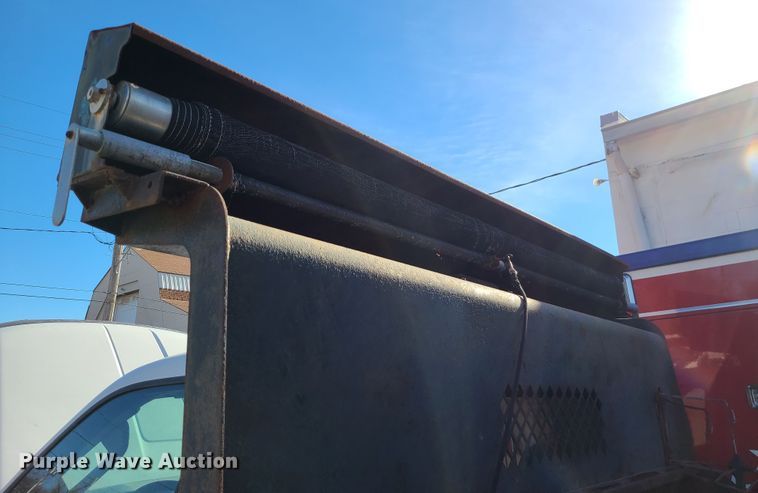 image for item DJ1612 2009 Ford F550 Super Duty  dump truck