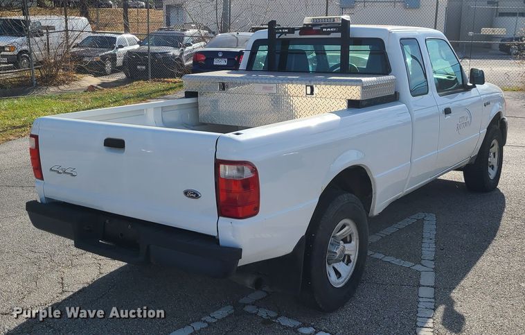 image for item DJ1613 2005 Ford Ranger  SuperCab pickup truck