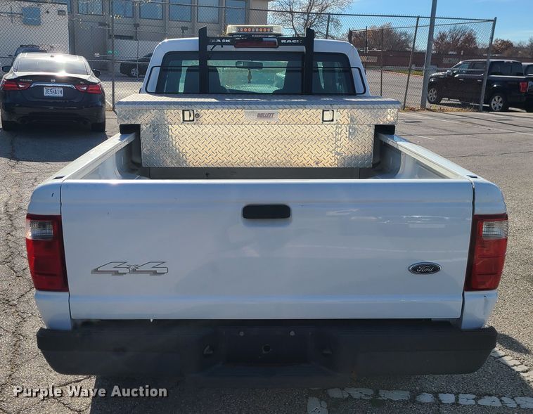 image for item DJ1613 2005 Ford Ranger  SuperCab pickup truck