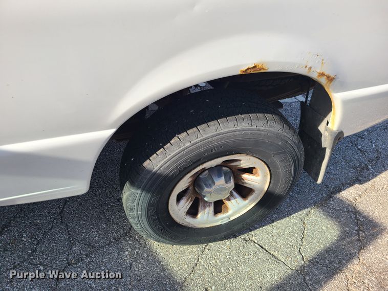 image for item DJ1613 2005 Ford Ranger  SuperCab pickup truck