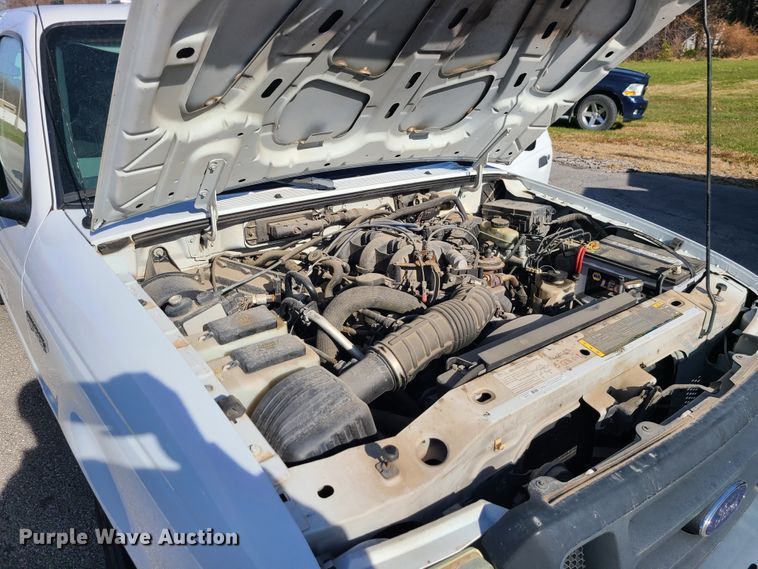 image for item DJ1613 2005 Ford Ranger  SuperCab pickup truck