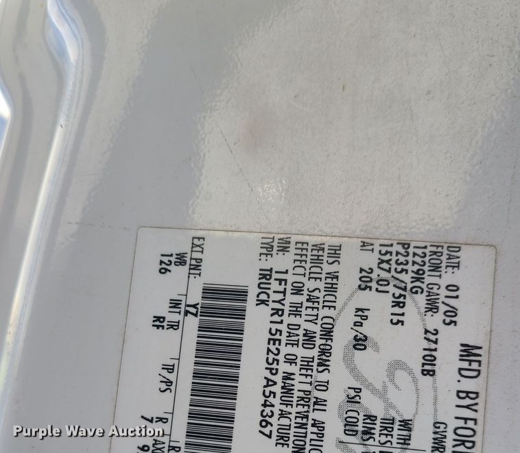 image for item DJ1613 2005 Ford Ranger  SuperCab pickup truck