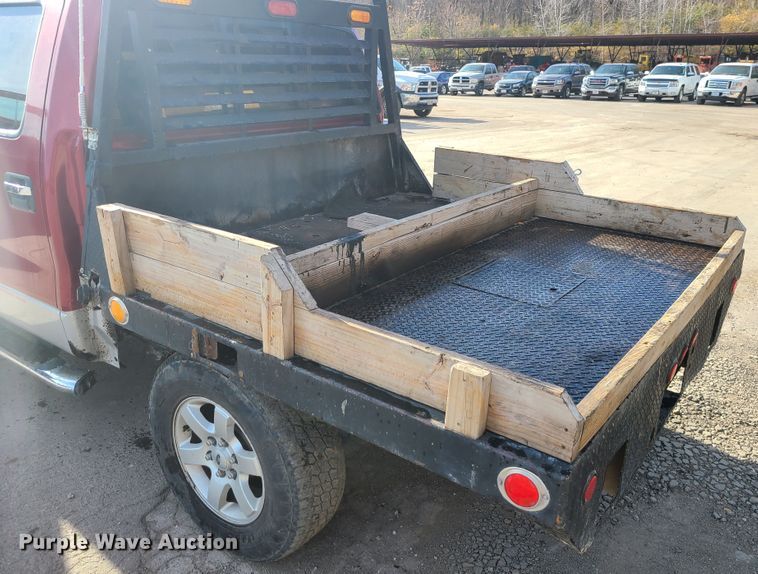 image for item DJ1614 2013 Ford F150  SuperCrew flatbed pickup truck